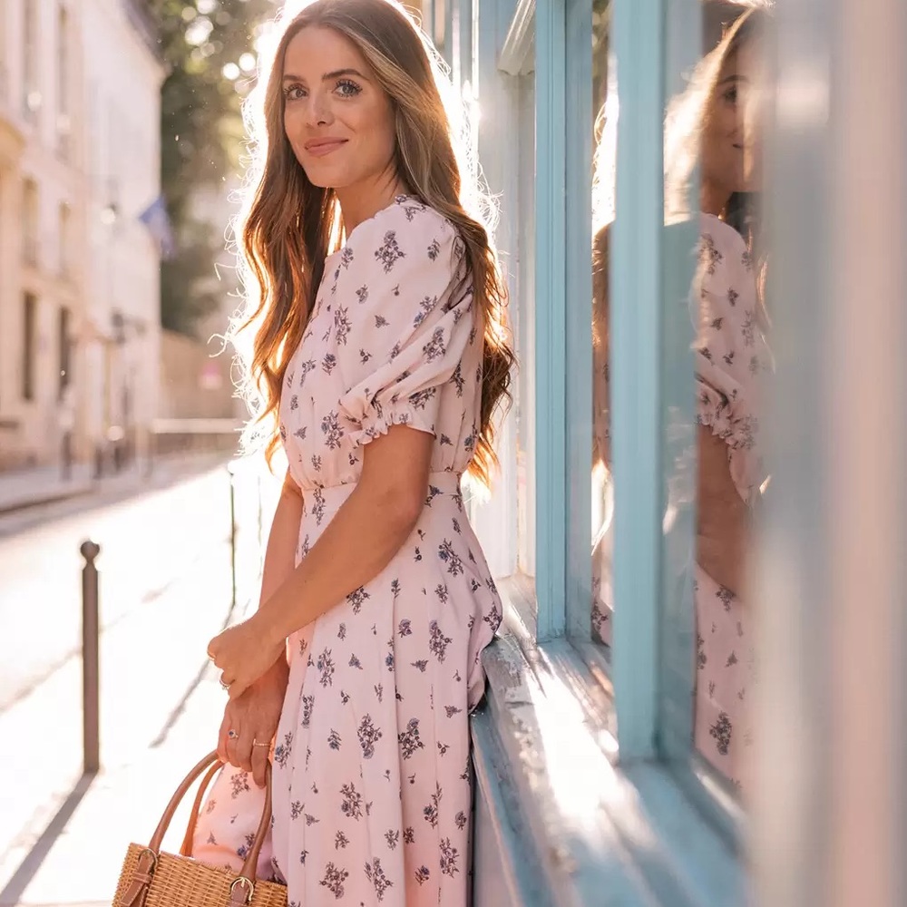 ISO Gal Meets Glam Dresses - do not buy